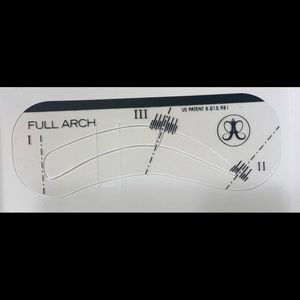 Anastasia Beverly Hills brow stencil - full arch